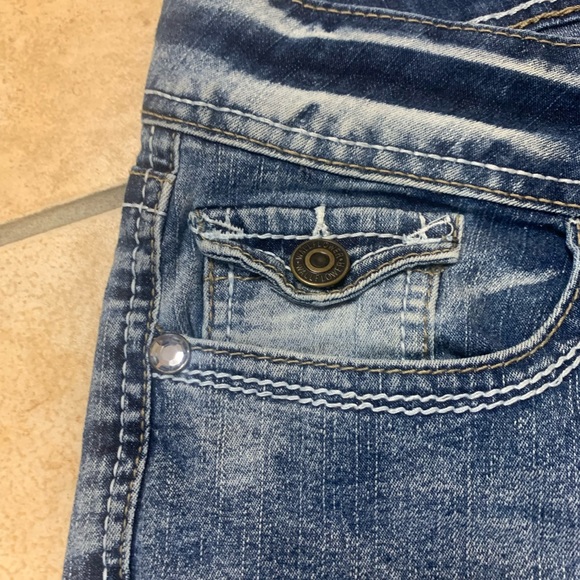 Wallflower Jeans-Medium Wash - Picture 10 of 10